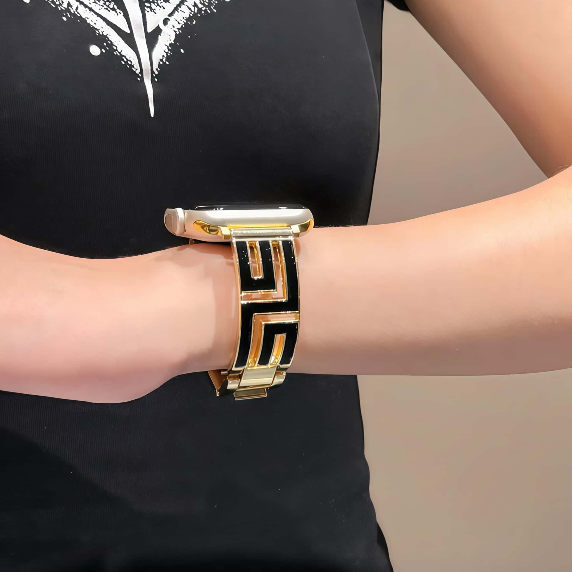 Link Cuff iWatch Band